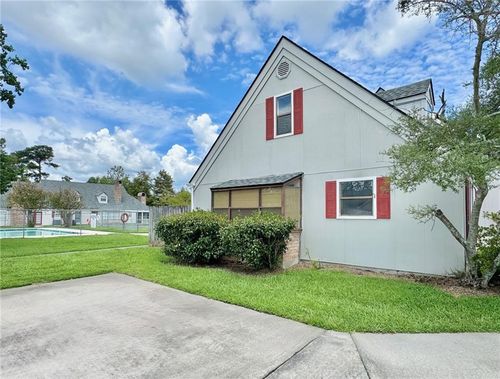 49 Hollycrest Blvd, Covington, LA, 70433-5037 | Card Image