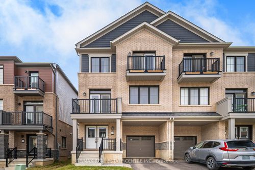 33 Granville Crescent, Haldimand, ON, N3W0J5 | Card Image