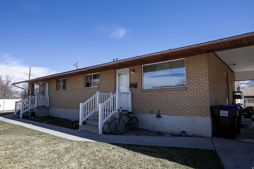 254 W Pioneer Cir, Midvale, UT, 84047-7412 | Card Image