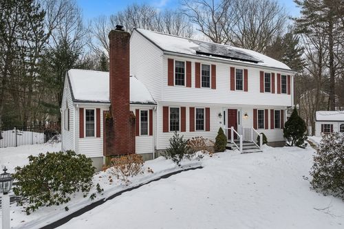 86 Hunter Rd, Uxbridge, MA, 01569-1158 | Card Image