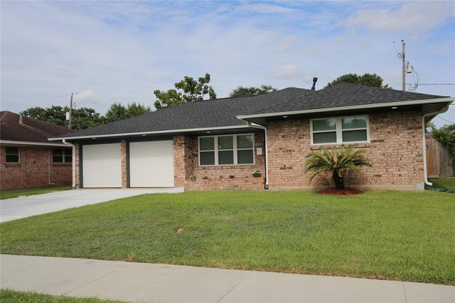2505 Dewberry Ln, House other with 3 bedrooms, 2 bathrooms and 2 parking in Pasadena TX | Image 15