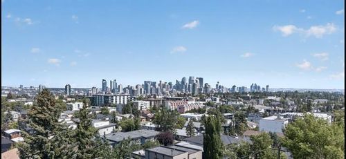 1924 29 Avenue S, House with 3 bedrooms, 4 bathrooms and 3 parking in Calgary AB | Card Image