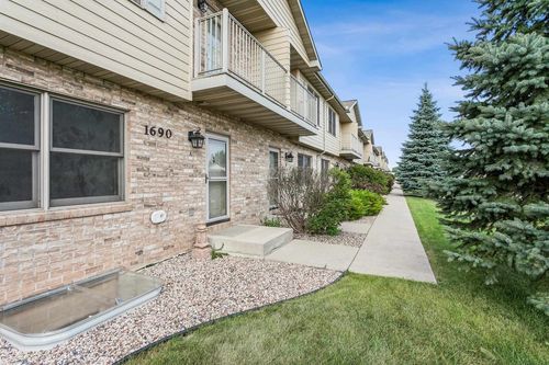 a-1690 Drum Corps Drive, MENASHA, WI, 54952 | Card Image