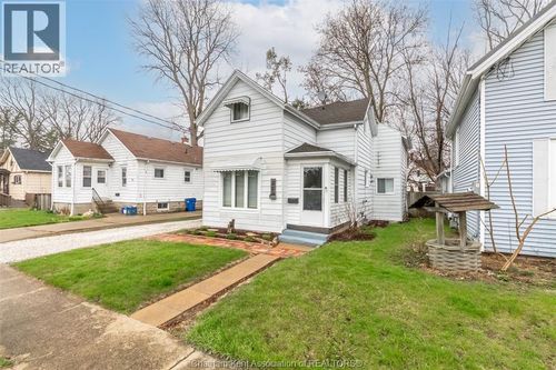 35 Llydican Ave, Chatham, ON, N7L3E4 | Card Image