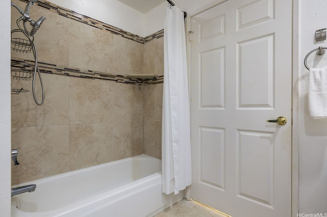 APT-1605 - 91-1058 Kekuilani Loop, Condo with 2 bedrooms, 2 bathrooms and 2 parking in Kapolei HI | Image 14