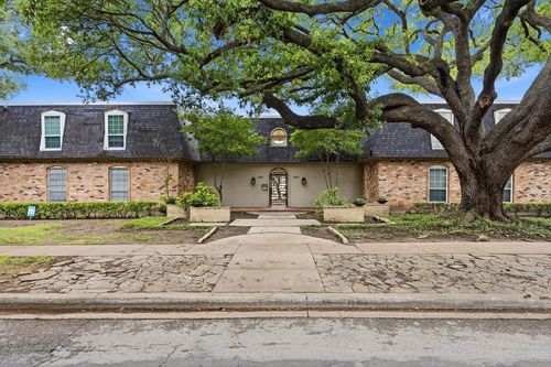 256-5323 Fleetwood Oaks Ave, Dallas, TX, 75235-8162 | Card Image