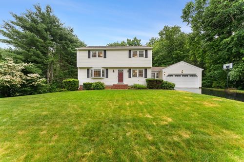 9 Carolyn Dr, Westborough, MA, 01581-3702 | Card Image