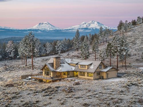 70030 Annies Drive, Sisters, OR, 97759 | Card Image