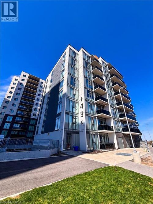 209-1434 Highland Road W, Kitchener, ON, N2N0C8 | Card Image