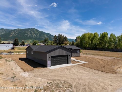 85 Clearview Ln, Etna, WY, 83118 | Card Image