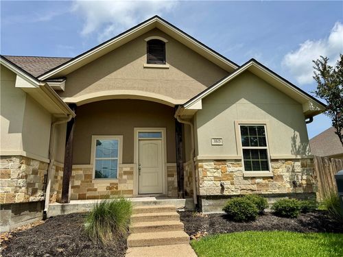 3815 Harvey Rd, College Station, TX, 77845-9428 | Card Image