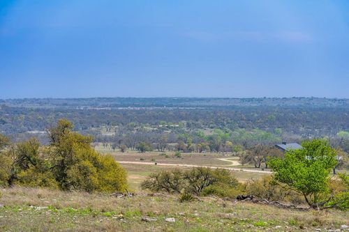 Lot 26 Overhills Rd, Fredericksburg, TX, 78624-2857 | Card Image