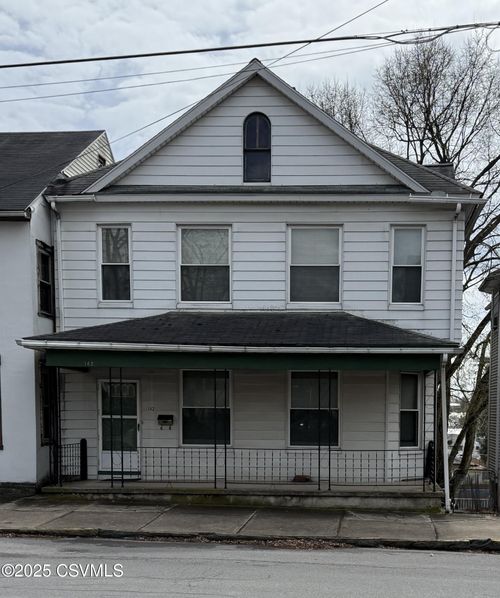 142 Broadway St, Milton, PA, 17847-1727 | Card Image
