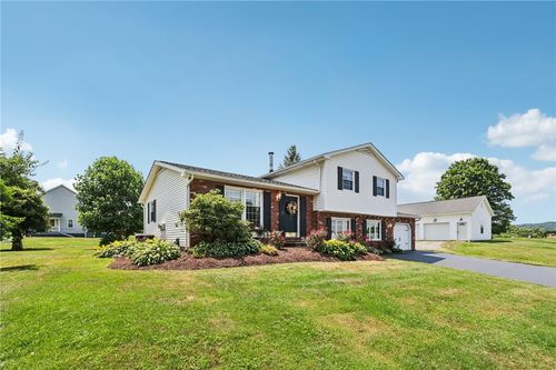 948 9th St, West Pittsburg, PA, 16160-1020 | Card Image