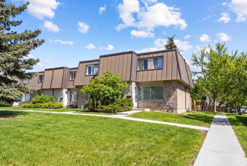 773 Kingsmere Cres Sw, Calgary, AB, T2V2H9 | Card Image