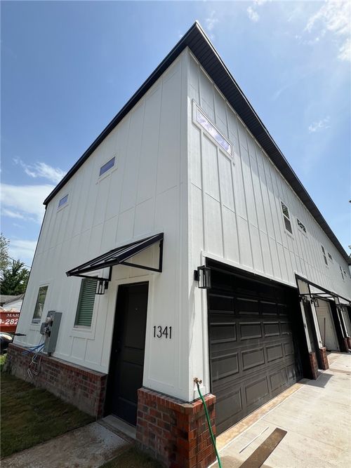 2-1347 W Hendrix St, Fayetteville, AR, 72703-1512 | Card Image