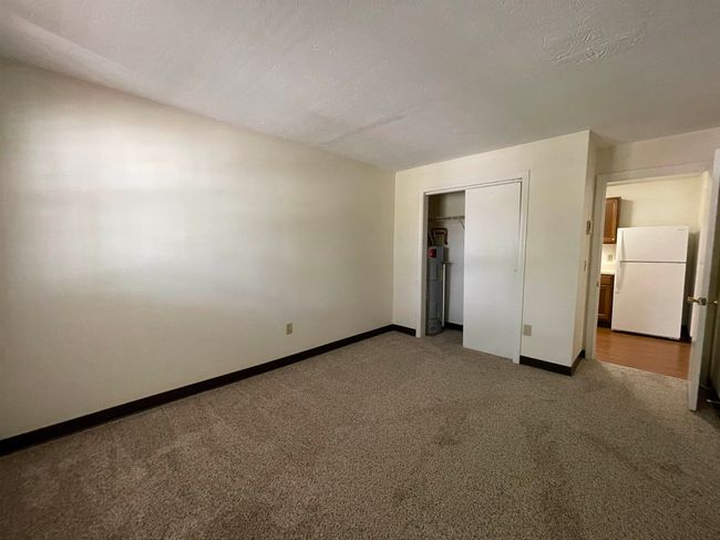 APT-22 - 11 Railroad Ave, Condo with 2 bedrooms, 1 bathrooms and null parking in Derry NH | Image 26