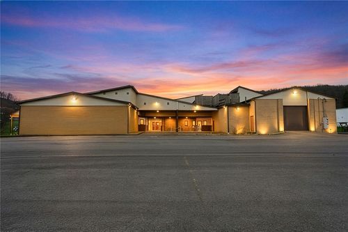 1117 Willow Dr, Waynesburg, PA, 15370-8200 | Card Image