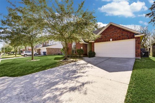 8323 Cove Timbers Ln, Tomball, TX, 77375-2793 | Card Image