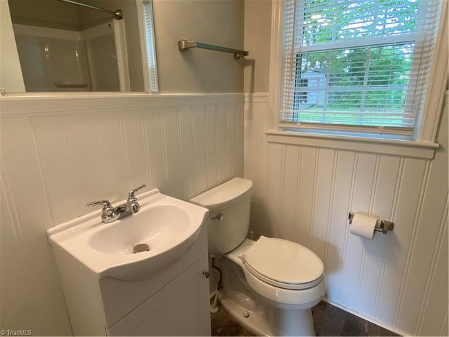 806 Graylyn Dr, House other with 2 bedrooms, 1 bathrooms and null parking in High Point NC | Image 9