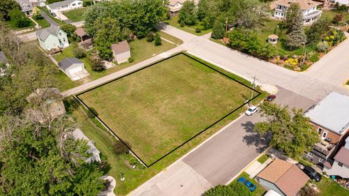 421 Clay St, Mantorville, MN, 55955-6118 | Card Image