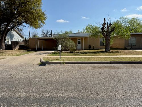 302 Midget St, San Angelo, TX, 76901-3877 | Card Image