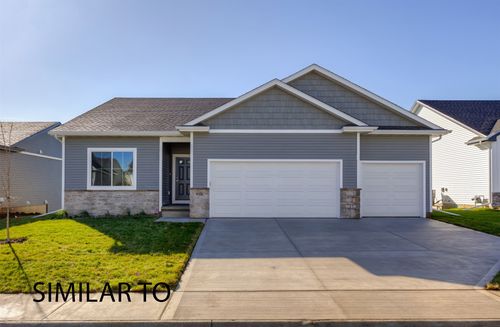 9407 Emilia Ln, West Des Moines, IA, 50266-6409 | Card Image