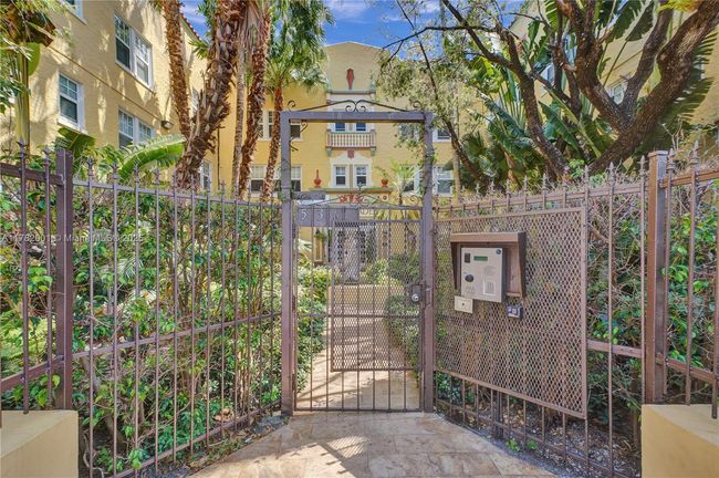 APT-202 - 536 14 Th St, Condo with 2 bedrooms, 2 bathrooms and null parking in Miami Beach FL | Image 29