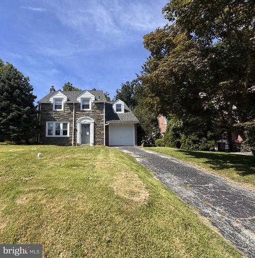 151 Bryn Mawr Ave, LANSDOWNE, PA, 19050-1806 | Card Image