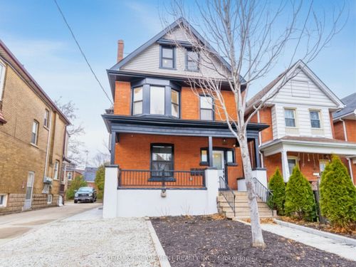 204 Balsam Ave S, Hamilton, ON, L8M3B8 | Card Image