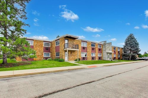 116b-1313 S Rebecca Rd, Lombard, IL, 60148-4445 | Card Image