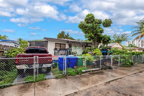 0-110 Nw 58th St, Miami, FL, 33127-1620 | Card Image