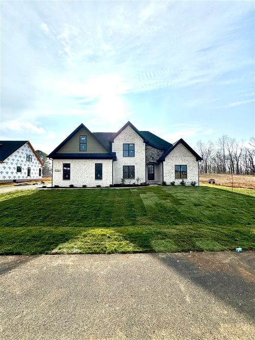 9263 Hermitage Ln, Alvaton, KY, 42122-7003 | Card Image