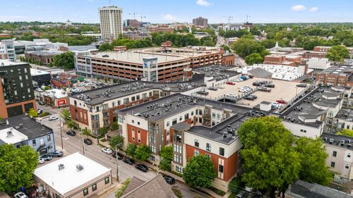 402-220 Cedar St, Lexington, KY, 40508-2986 | Card Image