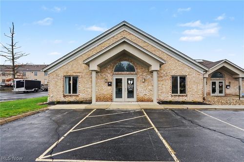 819 Southwestern Run, Poland, OH, 44514-3623 | Card Image