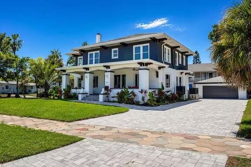 2041 Beach Dr Se, ST PETERSBURG, FL, 33705-2839 | Card Image