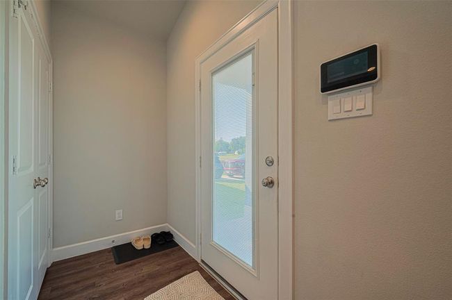 6418 Gresham St, House other with 3 bedrooms, 2 bathrooms and null parking in Wallis TX | Image 6