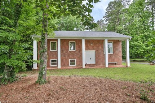 6414 E Old Us 421 Hwy, East Bend, NC, 27018-8728 | Card Image