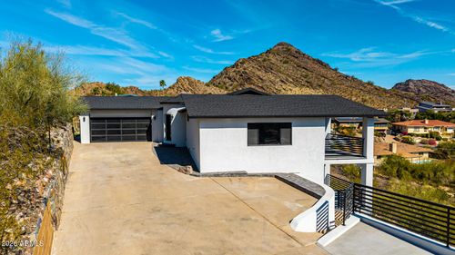 1402 E Las Palmaritas Drive, Phoenix, AZ, 85020 | Card Image
