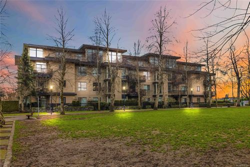 306-330 Waterfront Cres, Victoria, BC, V8T5K3 | Card Image