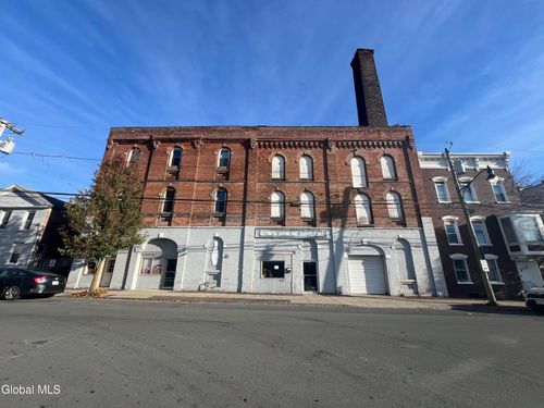 484-474484 4th St, Troy, NY, 12180-5362 | Card Image