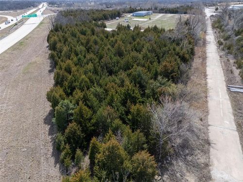 13850 State Ave, Bonner Springs, KS, 66012-9301 | Card Image