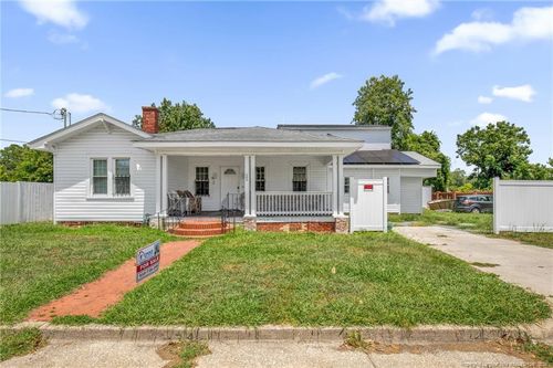 305 E 11th St, Lumberton, NC, 28358-4720 | Card Image