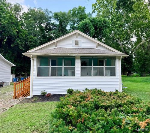 1109 Harrison St, Alton, IL, 62002-3804 | Card Image