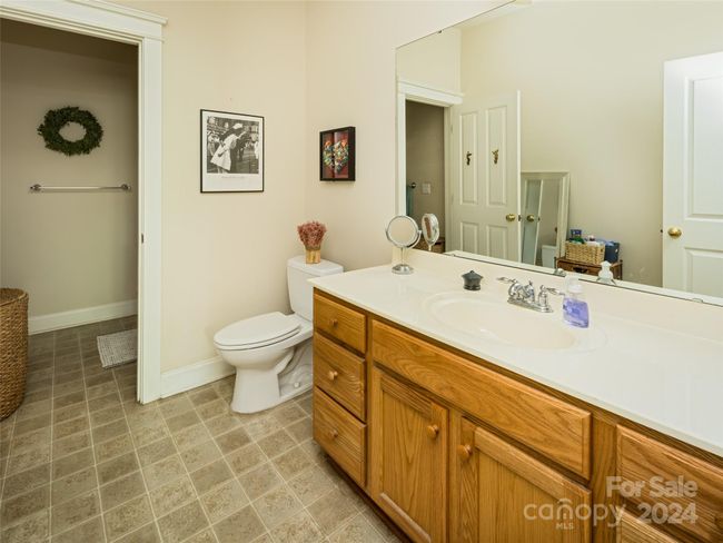 130 Harrop Dun Ct, House other with 3 bedrooms, 3 bathrooms and null parking in Biltmore Lake NC | Image 20
