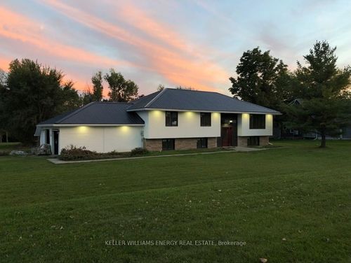 497 Wellington Main St, Wellington, ON, K0K3L0 | Card Image