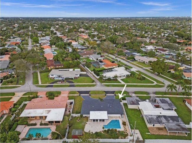 417 N Highland Dr, House other with 3 bedrooms, 2 bathrooms and null parking in Hollywood FL | Image 46