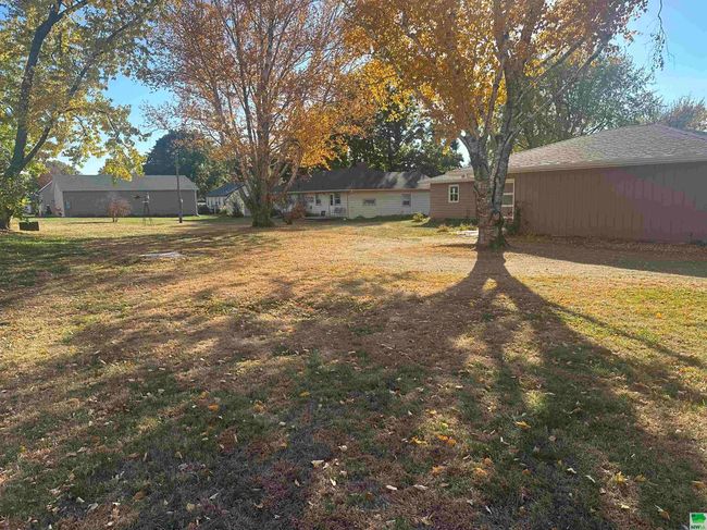 416 Willow St, House other with 3 bedrooms, 2 bathrooms and null parking in Aurelia IA | Image 5