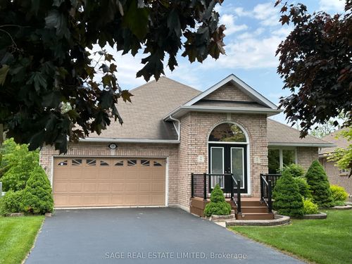 {{alt}} | Card Image