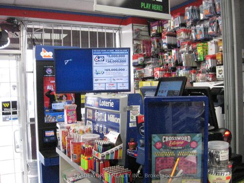 c-28-900 Albion Rd, Etobicoke, ON, M9V1A5 | Card Image